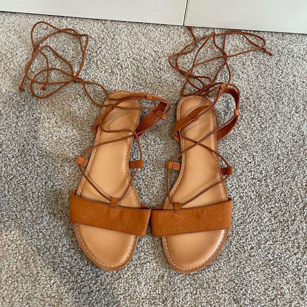 Never Worn!! Tan Old Navy lace up sandals